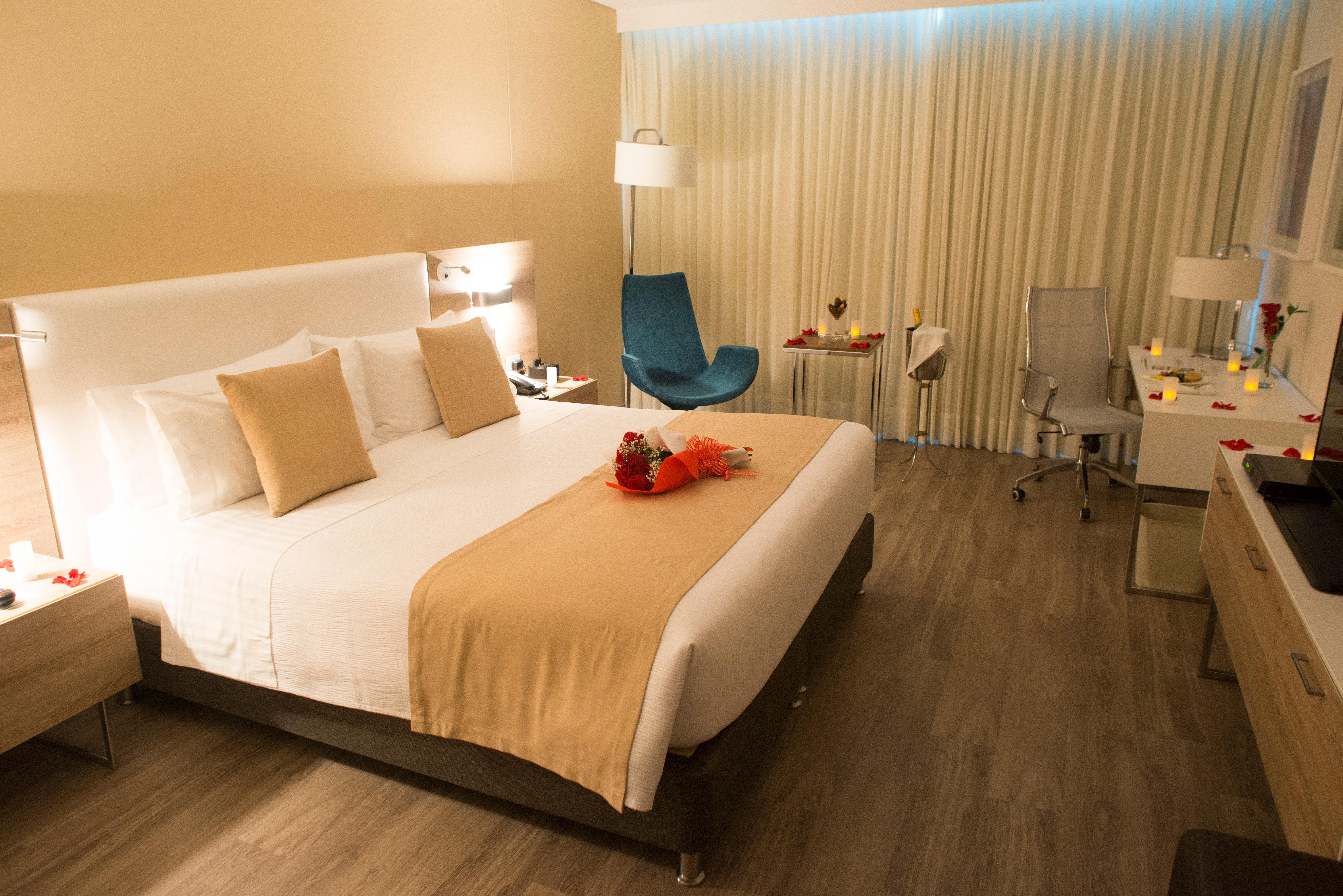 Holiday Inn Cucuta By Ihg Exterior photo A room at the hotel